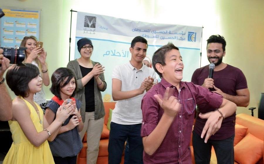 سمو الأميرة غيداء طلال تستقبل الفنان المصري تامر حسني في مركز الحسين للسرطان 